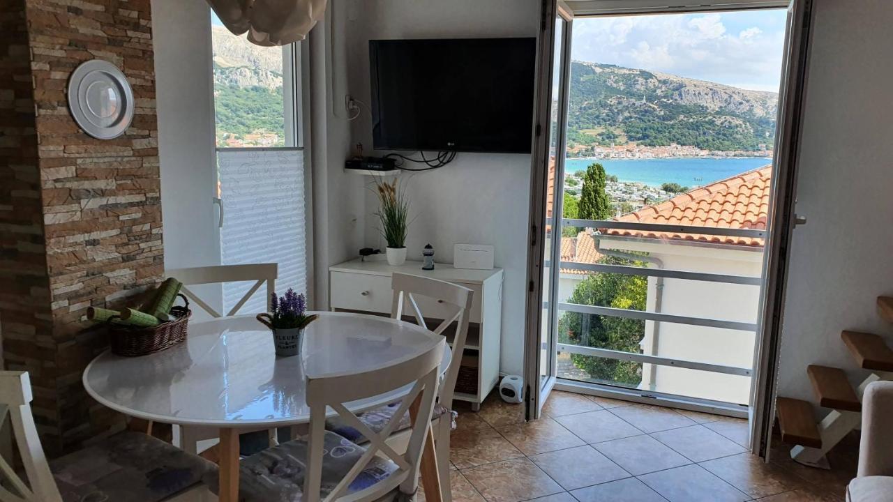Apartment Helmut With Sea View Baška Exterior foto