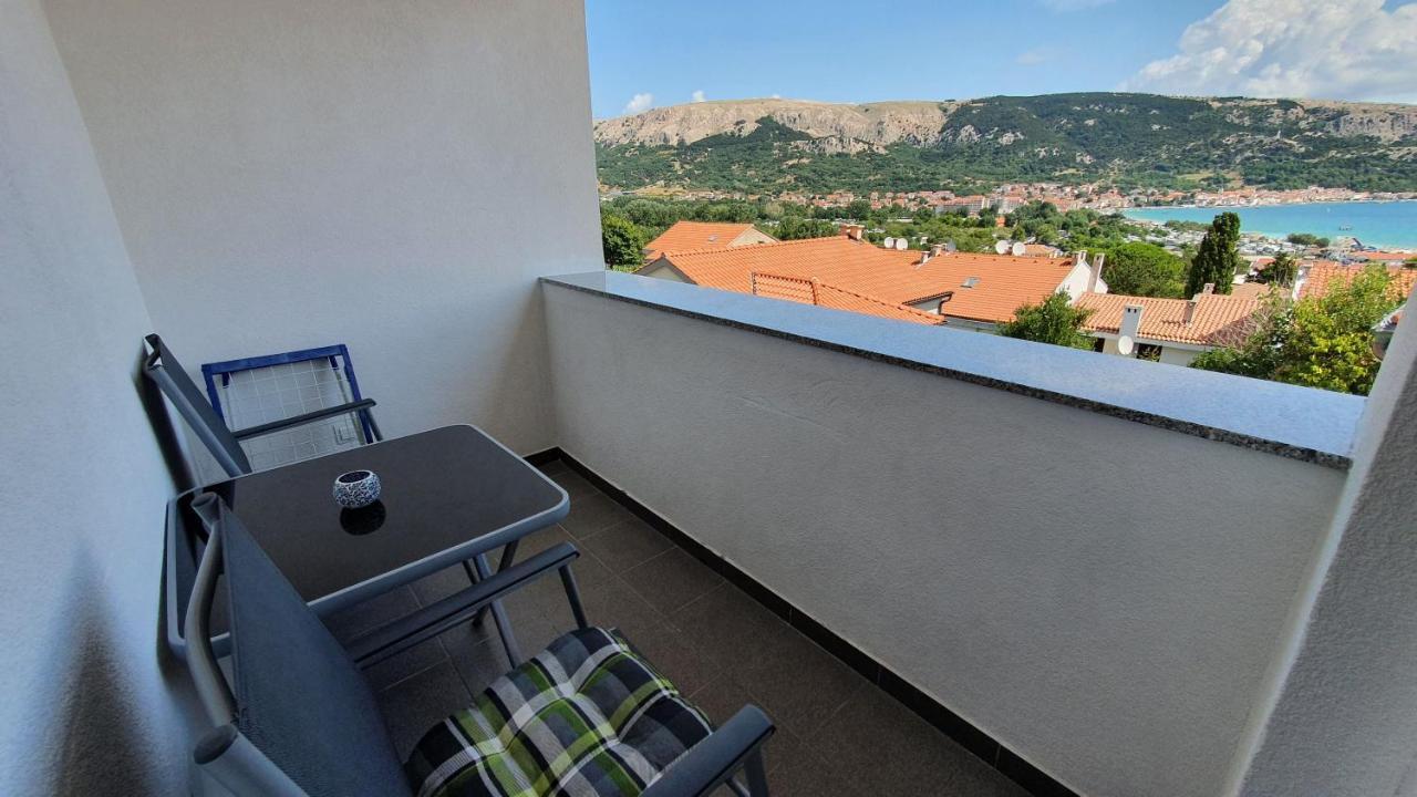 Apartment Helmut With Sea View Baška Exterior foto